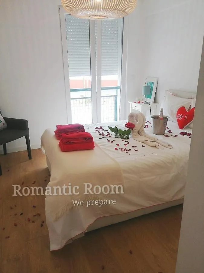 Charming Guesthouse - Sonias Houses Lisbona Affittacamere