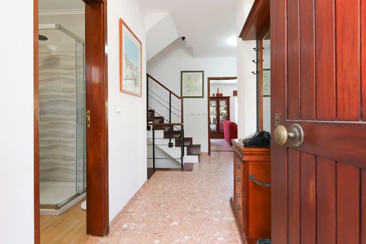 Charming Guesthouse - Sonias Houses Lisbona Affittacamere